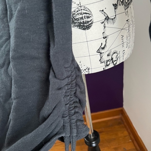 7 for $30 Steelers Touch by Alyssa Milano Sweatshirt - Picture 7 of 8